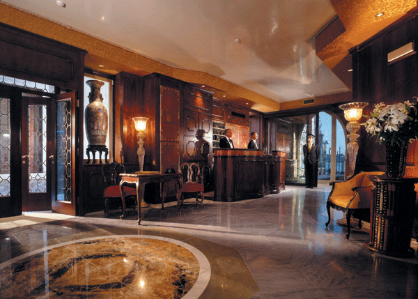 bauer-il-palazzo-lobby