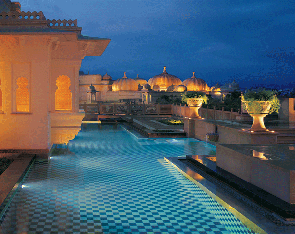 private-pool-the-kohinoor-suite-the-oberoi-udaivilas-ud